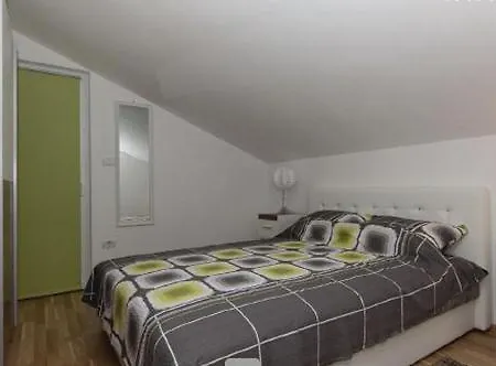 Excellente Belvedere Apartment Pula